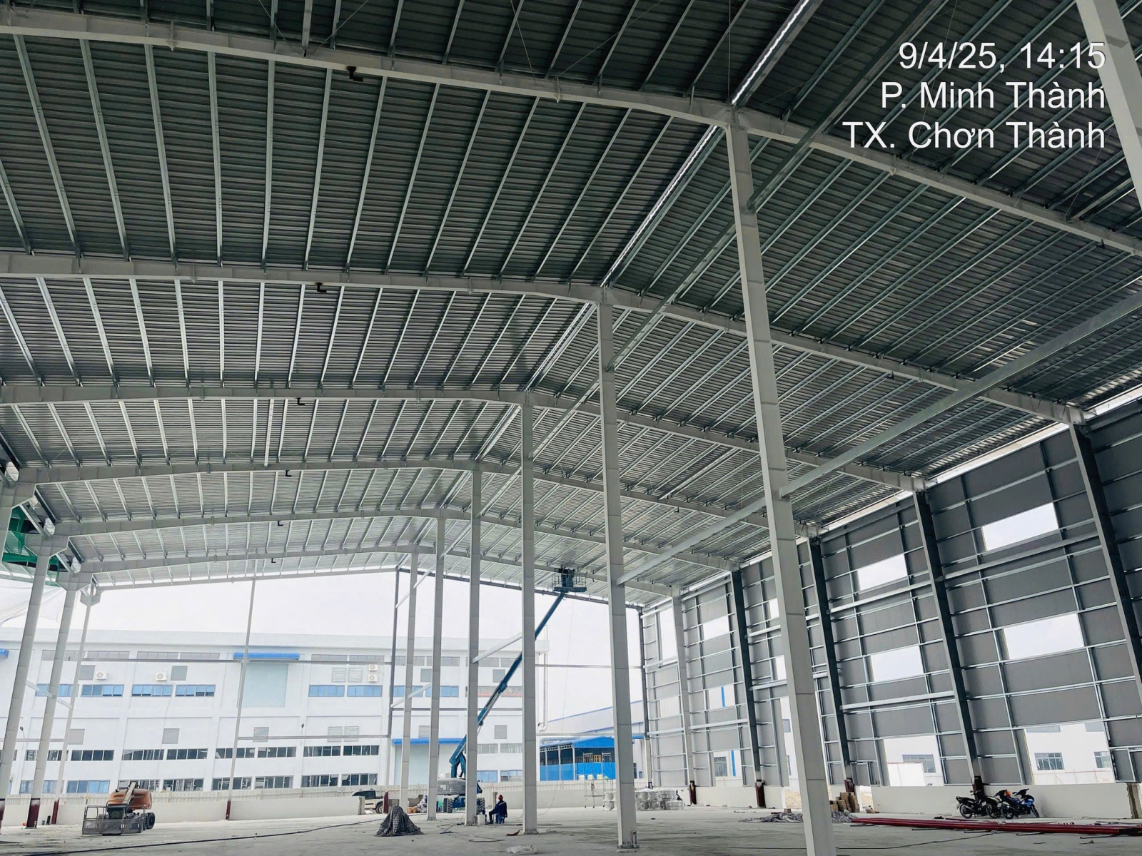 nhà khung thép tiền chế